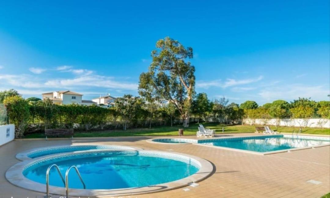 Flamingo'S Apartment W/ 2 Swimming Pool Albufeira Exteriér fotografie